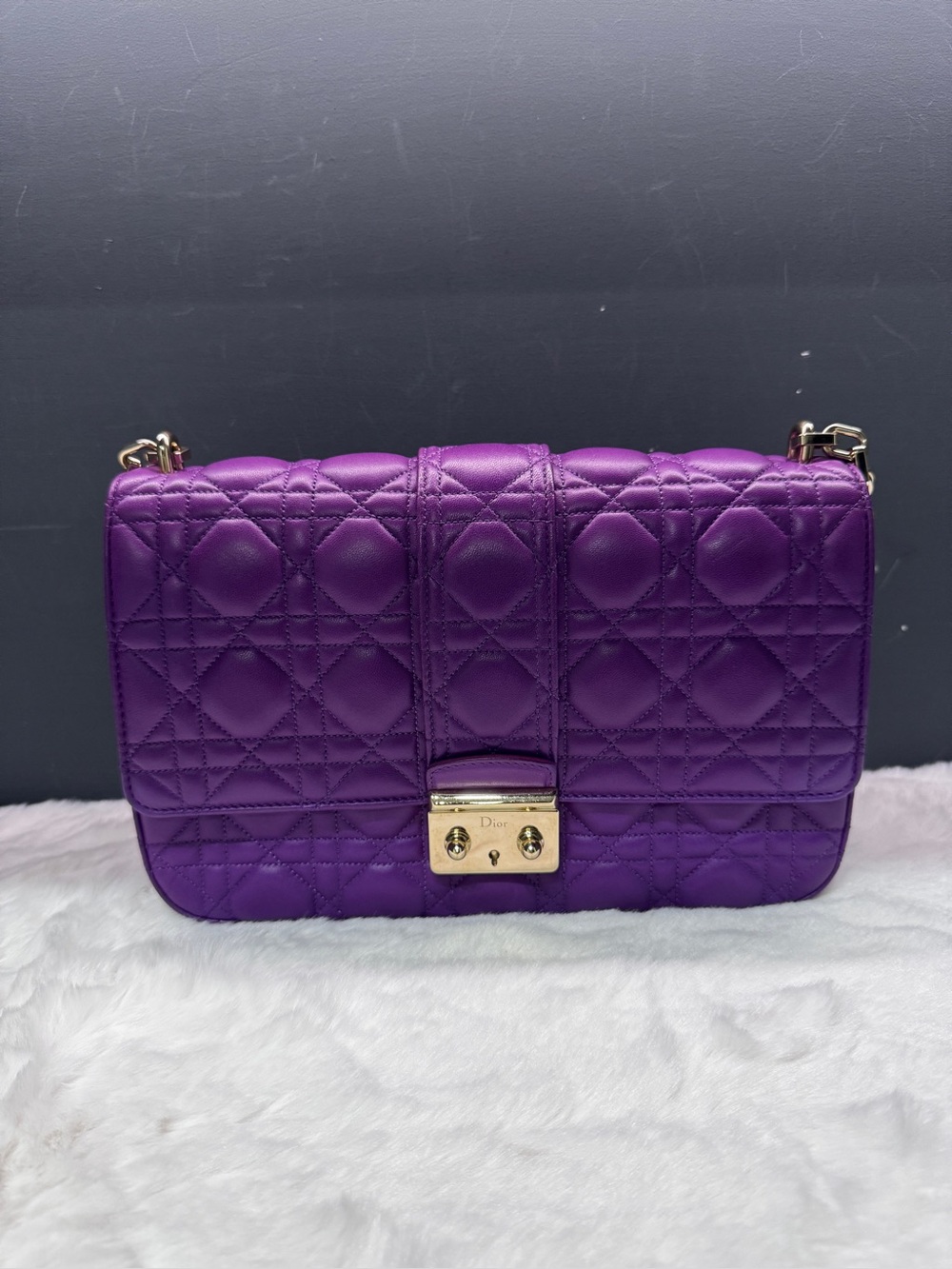 #19 Dior Miss Purple